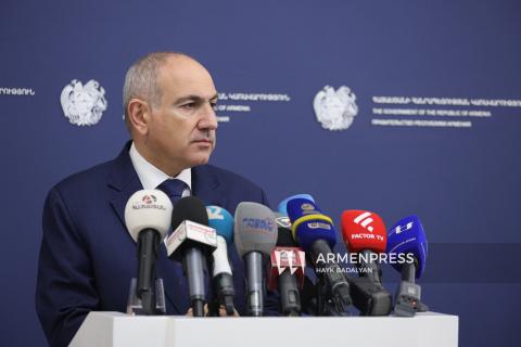 أرحب بنشاط روسيا-باشينيان بشأن زيادة نقل البضائع بالسكك الحديدية-