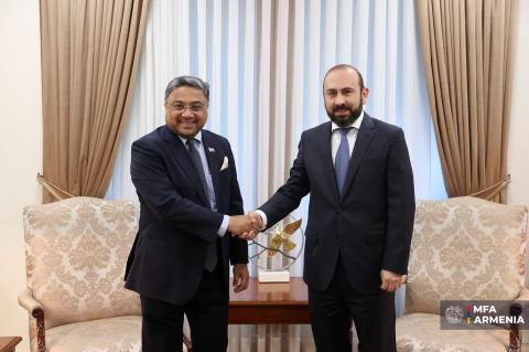 სომხეთის საგარეო საქმეთა მინისტრმა არარატ მირზოიანმა მიიღო ინდოეთის საგარეო საქმეთა მინისტრის მოადგილე