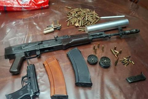 В ходе обысков в Араратской области обнаружено большое количество незаконного оружия и боеприпасов