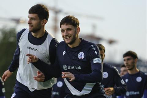 Сборная Армении по футболу начала тренировочный сбор перед матчами с Венгрией и Португалией