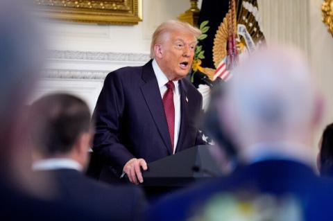 Трамп объявил, что республиканцы разрабатывают закон о недопущении шатдаунов
