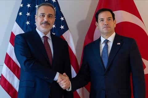 Госсекретарь США и министр иностранных дел Турции обсудили ситуацию на Ближнем Востоке и Украине