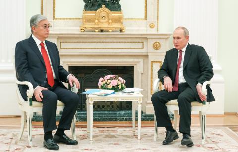 Токаев и Путин во вторник проведут неформальную встречу тет-а-тет