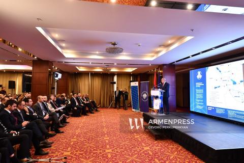 帕什尼扬总理就反对派对TRIPP项目的关切作出正式回应