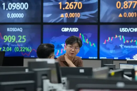 Asian Stocks down - 17-11-25