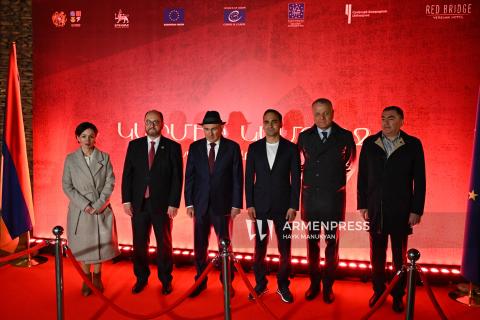 Cérémonie de réouverture du Pont Rouge d’Erevan