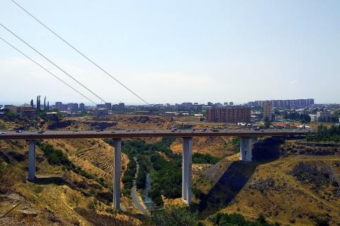 Դավթաշեն կամրջի՝ Վաղարշյանից դեպի Սասնա Ծռեր փողոց փակ է լինելու երթևեկելի երկու ուղղություն