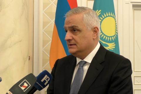 مهر گریگوریان: یافتن راه‌حل‌های لجستیکی با قزاقستان فرصت بسیار بزرگی است