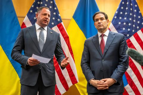 Правительство ФРГ заявило о прогрессе на переговорах по российско-украинскому конфликту