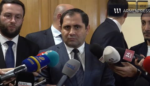 სომხეთის რესპუბლიკის თავდაცვის მინისტრ სურენ პაპიკიანის ბრიფინგი: პირდაპირი