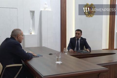 ՀԷՑ-ի շուրջ 1700 աշխատակից ստանում է ամսական 20 հազար դրամ հավելավճար. Ռոմանոս Պետրոսյան
