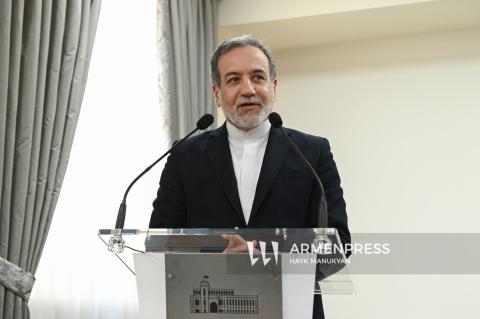 Արաղչին կուղևորվի Փարիզ՝ Ֆրանսիայի ԱԳ նախարարի հետ բանակցությունների համար