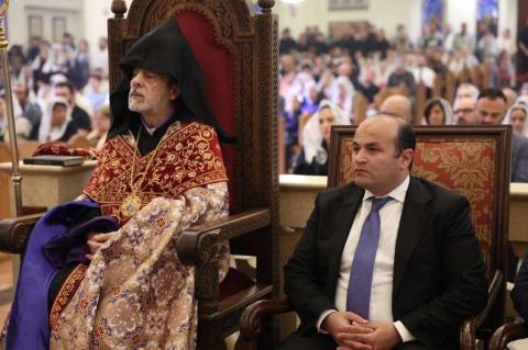 Armenian Ambassador to U.S. attends liturgy in Burbank’s St. Leon Armenian Cathedral