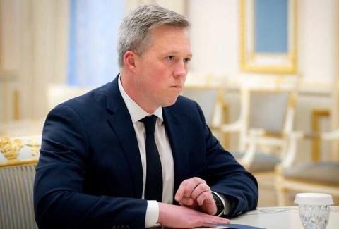 Министр армии США встретился в Абу-Даби с представителями российских спецслужб: Ушаков