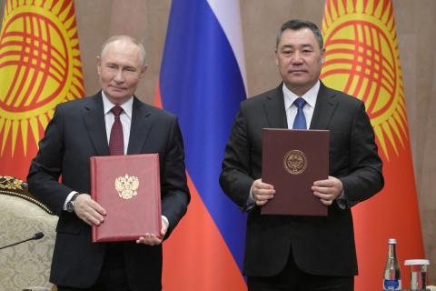 Россия и Кыргызстан подписали соглашения в трех сферах