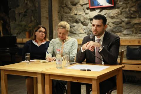 Շրջակա միջավայրի նախարարը մեդիայի ներկայացուցիչների հետ քննարկել է COP17-ի նախապատրաստական գործընթացները