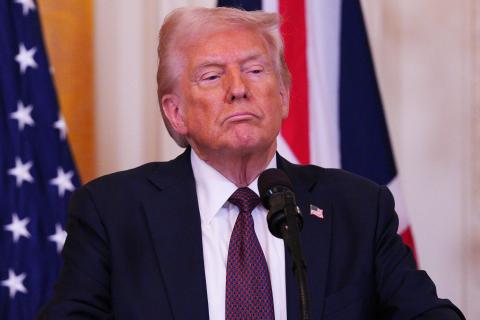 Թրամփը Մադուրոյի հետ հեռախոսազրույցի ընթացքում սպառնացել է ուժ կիրառել, եթե վերջինս չհեռանա. ԶԼՄ-ներ