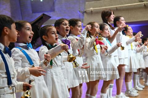 الحفل الموسيقي بعنوان "مسرحي الكبير" ضمن فعاليات المهرجان الدولي السادس للفنون الموسيقية الشاملة "جنباً إلى جنب" في يريفان-صور-