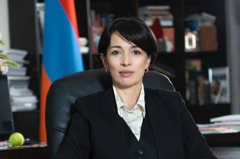 Արվեստը չի փոխարինվում, այն վերափոխվում է․ ՀՀ ԿԳՄՍ նախարարը շնորհավորել է Նկարիչների միջազգային օրը