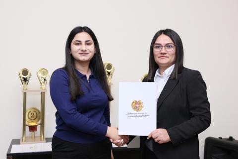 Խրախուսվել են դպրոցականների «Սպարտակիադա» և  «Վոլեյբոլի լիգա» մարզական խաղերի հաղթողները