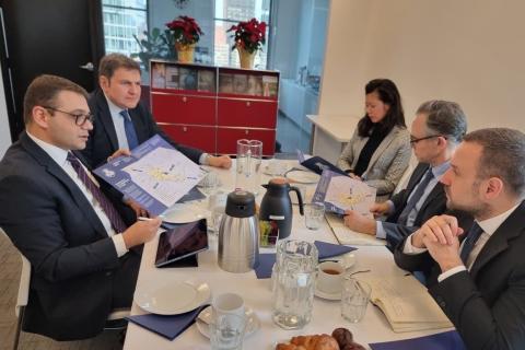 معاون وزیر امور خارجهٔ جمهوری ارمنستان: قفقاز جنوبی ظرفیت بالفعل‌نشده‌ای برای تبدیل شدن به یک مرکز لجستیکی کارآمد و امن دارد