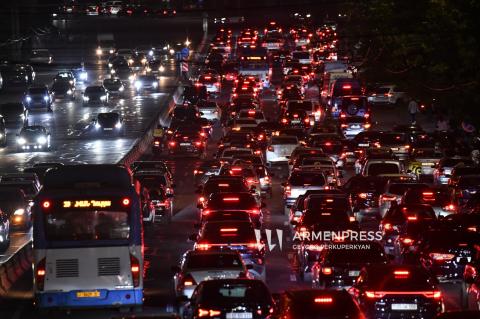 Armenia officially sets up task force to resolve ‘horrendous’ traffic jams in Yerevan
