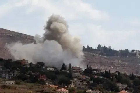 Израиль нанес удары по военным объектам “Хезболлы” в нескольких районах Ливана