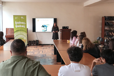 Ucom-ի աջակցությամբ «Արևորդի» ՀԿ-ն  իրականացնում է «Խելացի թռչնադիտարկում» կրթական ծրագիրը