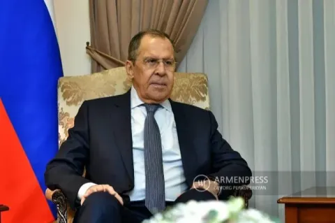 Президент РФ готов поговорить с президентом Франции: глава МИД России