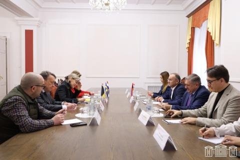 Представители фракции «Армения» встретились с послами Швеции, Нидерландов и Бельгии