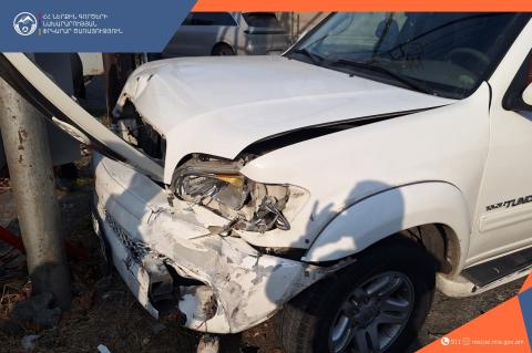 Չեխովի փողոցում բախվել են Opel և Toyota մակնիշների ավտոմեքենաները