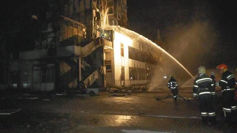 Россия снова обстреляла портовую инфраструктуру Одессы: один человек погиб