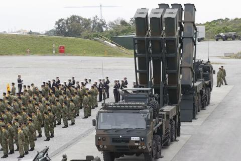 Правительство Японии утвердило проект бюджета с рекордными расходами на оборону