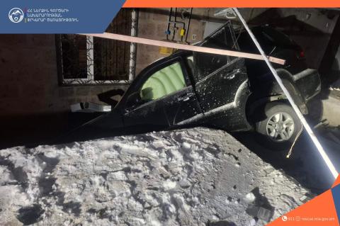 Ավտոմեքենաների բախման հետևանքով երկու մարդ հոսպիտալացվել է