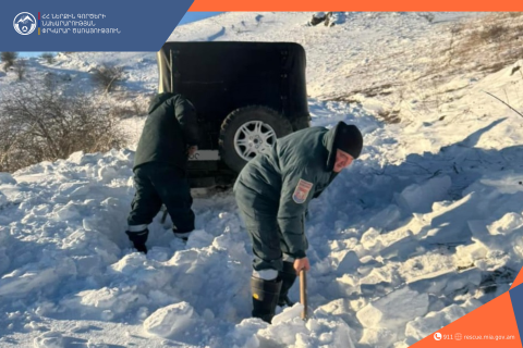 Спасатели разблокировали транспортные средства и оказали необходимую помощь гражданам