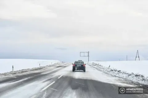 Ավտոճանապարհներին սպասվում է մերկասառույց․  ոստիկանությունն ու փրկարար ծառայությունը շարունակում են ուժեղացված ծառայությունը