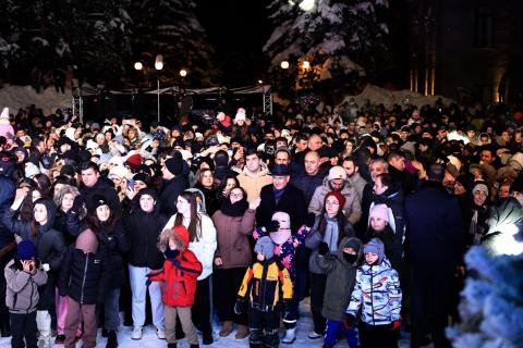 رئيس الوزراء نيكول باشينيان يحضر فعاليات مهرجان "فيستيفار" الموسيقي السياحي في مدينة جيرموك