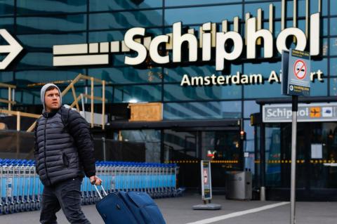 Ամստերդամի օդանավակայանը 450 չվերթ է չեղարկել