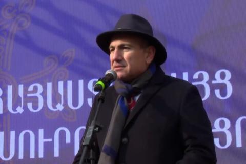 كلمة رئيس الوزراء الأرمني نيكول باشينيان في ختام مسيرة في يريفان-فيديو-