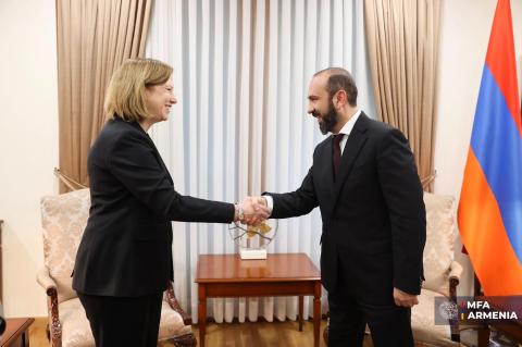 亚美尼亚共和国外交部长与美国大使就落实“TRIPP之路”项目的推进措施进行了讨论