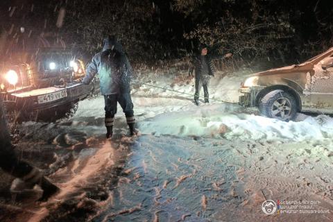 Փրկարարները վերջին չորս օրում արգելափակումից ավելի քան 50 ավտոմեքենա են դուրս բերել