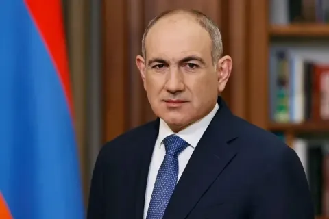 Փաշինյանը կոչ է անում աջակցել Բարենորոգմանը միացած քահանաներին