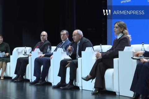 Վարչապետը մասնակցում է դատական գործերի քննության ողջամիտ ժամկետների պահպանման թեմայով քննարկմանը