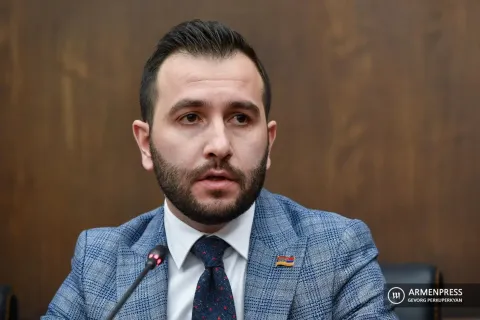 Հայաստանում իշխող ուժի պատգամավորներն արձագանքում են Սոլովյովի հայտարարությանը