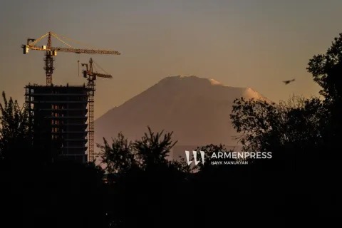 Որոշումը դեռ վերջնական չէ, ՀՀ տնտեսության վրա էականորեն չի ազդի. տնտեսագետը՝ Թրամփի՝ 25%  մաքսատուրքի հայտարարության մասին