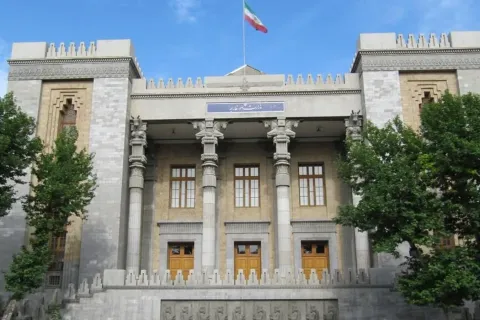 ԱՄՆ մաքսատուրքերն Իրանի գործընկերների նկատմամբ կարող են վտանգավոր հետևանքներ ունենալ միջազգային առևտրի համար․ Իրանի ԱԳՆ