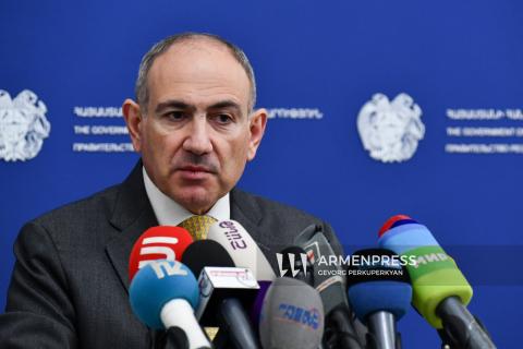 نیکول پاشینیان تأکید کرد: بازگشت ۴ اسیر از آذربایجان و انتقال ۲ محکوم به سوریه هیچ ارتباطی با یکدیگر ندارند