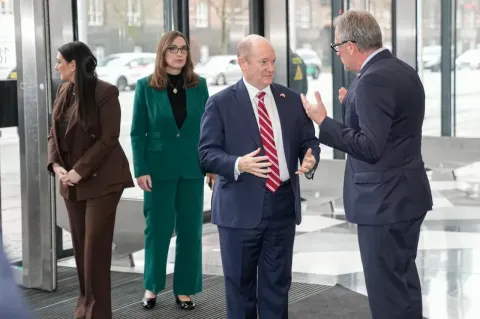 Члены Конгресса США посетили Данию на фоне давления Трампа в отношении Гренландии