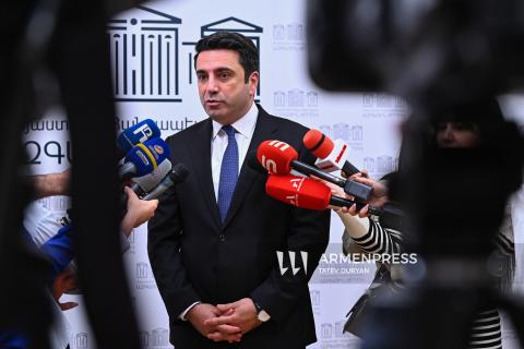 Հայաստանը երբևէ որևէ քայլ չի արել և չի անի բարեկամ Իրանի ժողովրդի և պետության դեմ. ՀՀ ԱԺ նախագահ