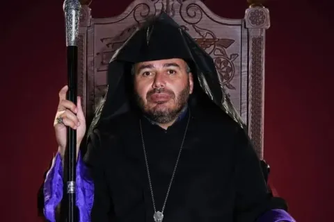 Դատարանի որոշմամբ Գևորգ եպիսկոպոս Սարոյանը վերականգնվել է Մասյացոտնի թեմի առաջնորդի պաշտոնում